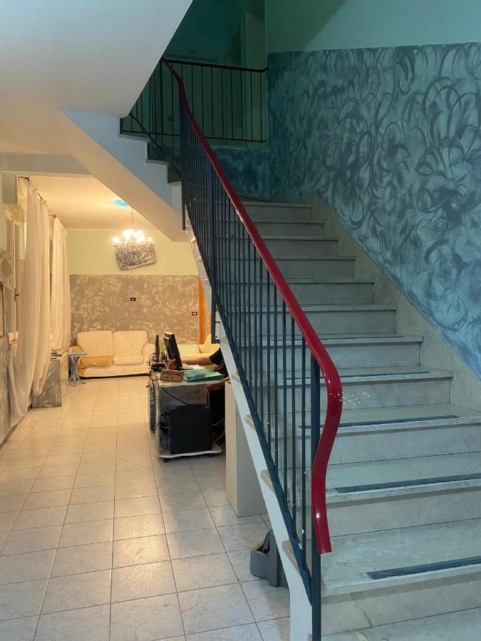 רימיני Villa Derna מראה חיצוני תמונה
