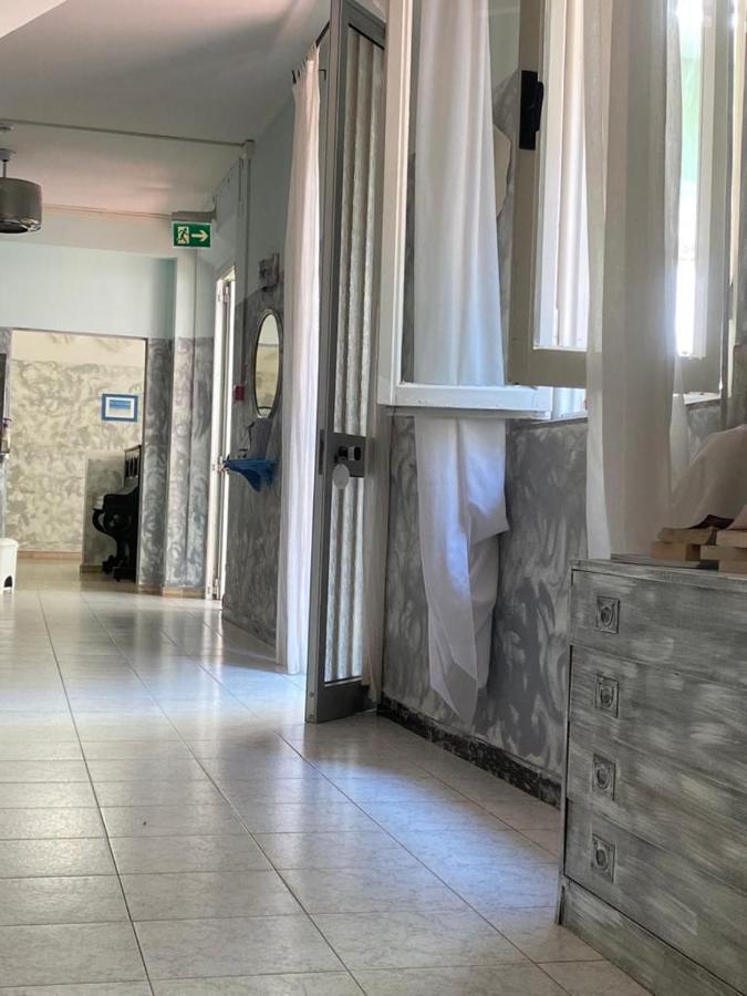 רימיני Villa Derna מראה חיצוני תמונה