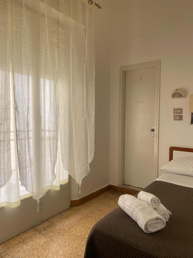 רימיני Villa Derna מראה חיצוני תמונה