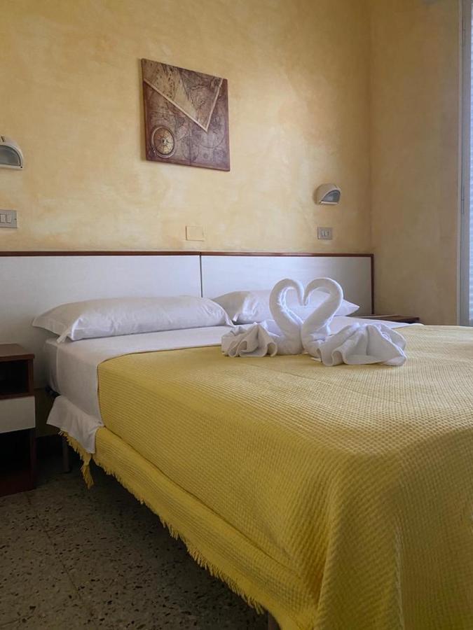 רימיני Villa Derna מראה חיצוני תמונה