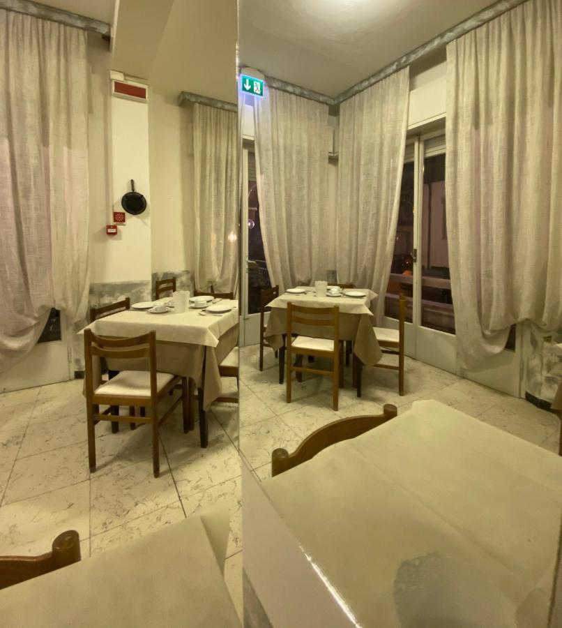 רימיני Villa Derna מראה חיצוני תמונה